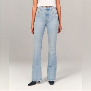 Abercrombie Jeans The 70s Vintage Flare Ultra High Rise Short